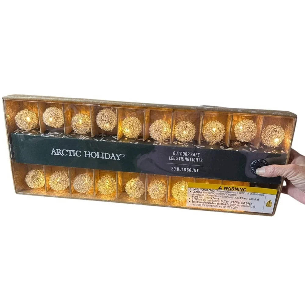 Arctic Holiday Christmas String LED Light Up‎ Silver Tinsel Bulbs 20 Count NEW